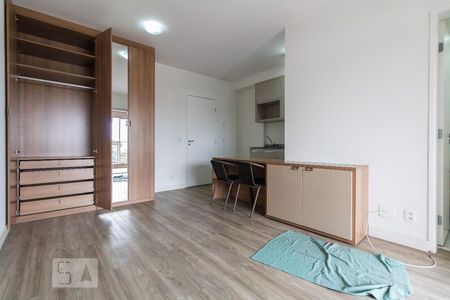 Sala/Quarto de kitnet/studio para alugar com 1 quarto, 38m² em Campo Belo, São Paulo