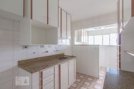 Cozinha de apartamento para alugar com 2 quartos, 55m² em Planalto Paulista, São Paulo