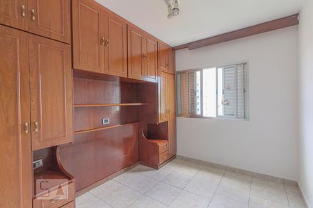 Quarto 1 de apartamento para alugar com 2 quartos, 55m² em Planalto Paulista, São Paulo