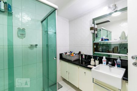 Banheiro de apartamento à venda com 2 quartos, 78m² em Vila Clementino, São Paulo