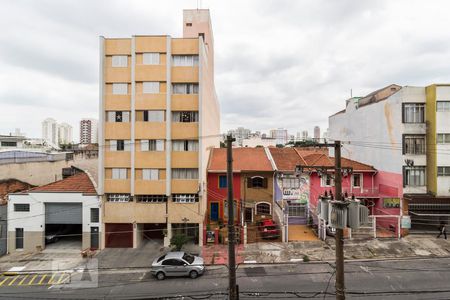 Vista de apartamento à venda com 2 quartos, 63m² em Lapa, São Paulo