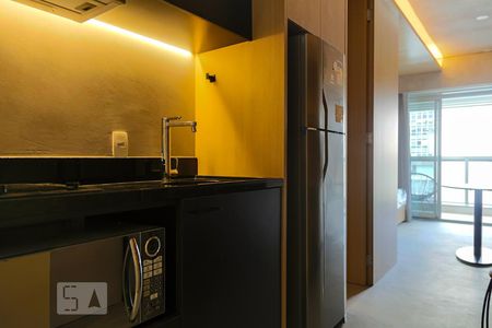 Studio/Cozinha de kitnet/studio para alugar com 1 quarto, 28m² em República, São Paulo