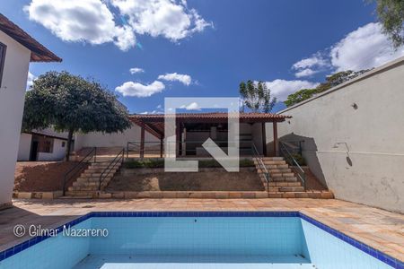 Casa à venda com 430m², 5 quartos e 4 vagas