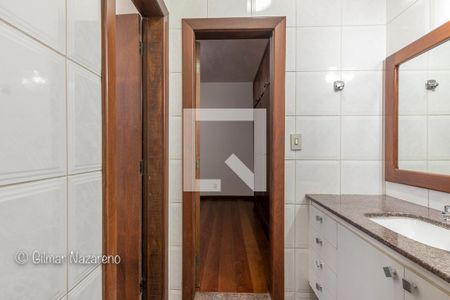 Casa à venda com 430m², 5 quartos e 4 vagas
