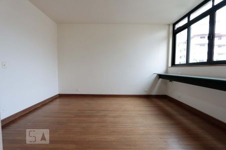 Sala de apartamento à venda com 3 quartos, 270m² em Real Parque, São Paulo