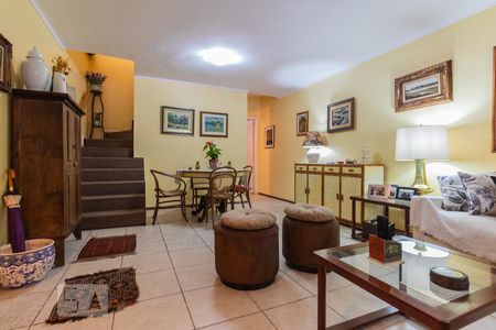 Sala de casa para alugar com 3 quartos, 140m² em Chácara Santo Antônio (zona Sul), São Paulo