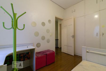 Quarto 2 de casa para alugar com 3 quartos, 120m² em Cambuci, São Paulo