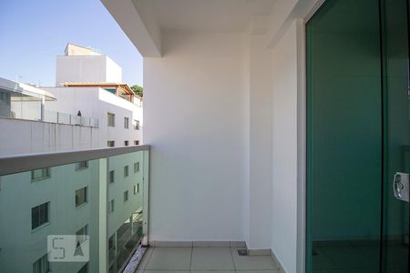 Varanda de apartamento à venda com 3 quartos, 87m² em Grajaú, Belo Horizonte