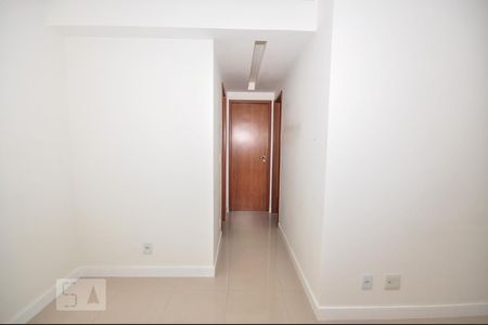 Sala de apartamento à venda com 2 quartos, 69m² em Jacarepaguá, Rio de Janeiro