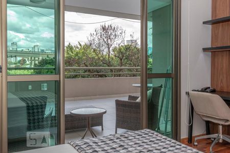 Vista da Suíte de apartamento à venda com 3 quartos, 148m² em Brooklin Paulista, São Paulo