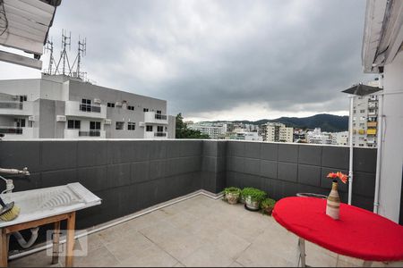 Apartamento para alugar com 2 quartos, 80m² em Anil, Rio de Janeiro