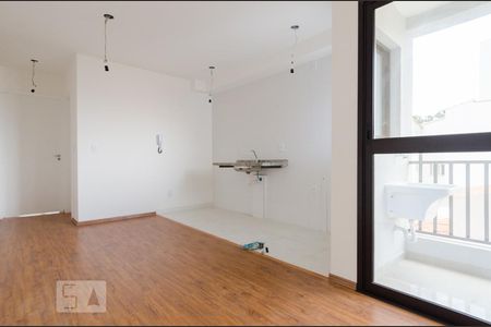 Sala - Cozinha de apartamento para alugar com 1 quarto, 41m² em Vila Valparaíso, Santo André