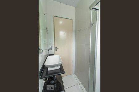 Banheiro Social de apartamento à venda com 2 quartos, 35m² em Santa Mônica, Belo Horizonte