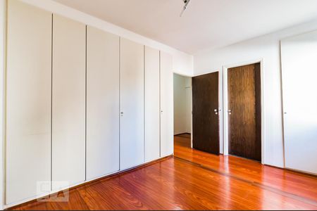 Suíte de apartamento para alugar com 1 quarto, 58m² em Centro, Campinas