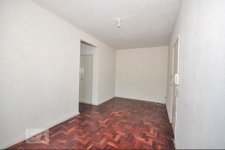 Sala de apartamento para alugar com 1 quarto, 35m² em Pechincha, Rio de Janeiro