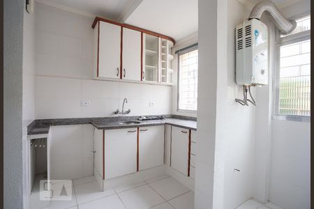 Cozinha de apartamento para alugar com 1 quarto, 44m² em Santana, Porto Alegre