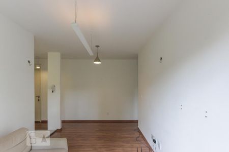 sala de apartamento à venda com 2 quartos, 56m² em Butantã, São Paulo