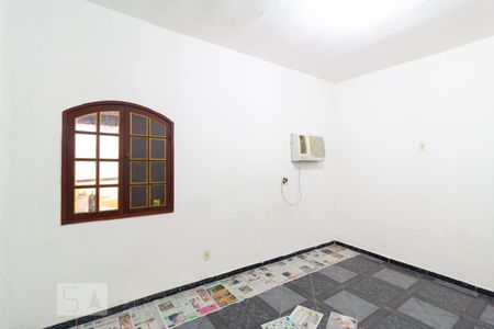 Quarto  de casa à venda com 3 quartos, 325m² em Cachambi, Rio de Janeiro