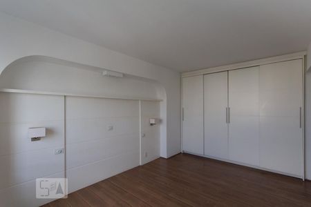 Suíte de apartamento para alugar com 2 quartos, 103m² em Vila Suzana, São Paulo