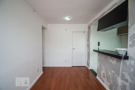 Sala de apartamento para alugar com 2 quartos, 46m² em Jardim do Trevo, Campinas