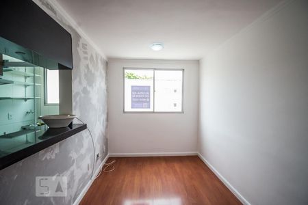 Sala de apartamento para alugar com 2 quartos, 46m² em Jardim do Trevo, Campinas