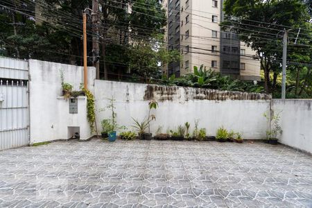 Vista - sala de casa à venda com 3 quartos, 136m² em Vila Campestre, São Paulo