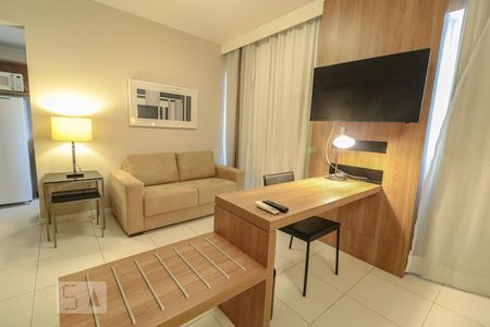 Quarto 01 (Suíte) de apartamento para alugar com 2 quartos, 68m² em Jacarepaguá, Rio de Janeiro