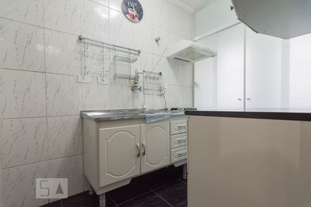 Cozinha de apartamento para alugar com 1 quarto, 36m² em Barra Funda, São Paulo