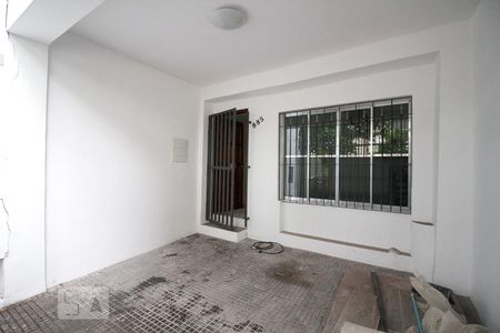 Garagem de casa para alugar com 3 quartos, 180m² em Perdizes, São Paulo