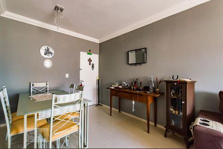 Sala de apartamento à venda com 2 quartos, 64m² em Ponte Preta, Campinas