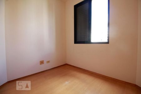 Quarto de apartamento à venda com 1 quarto, 43m² em Vila Suzana, São Paulo