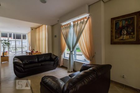 Apartamento à venda com 74m², 2 quartos e 1 vaga Apartamento à venda com 74m², 2 quartos e 1 vagaHall de entrada