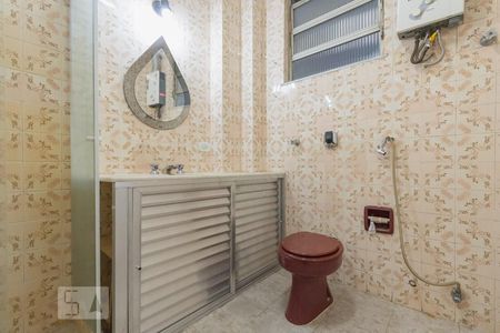 Banheiro 1 de apartamento para alugar com 3 quartos, 150m² em Catete, Rio de Janeiro