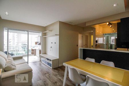 Sala de apartamento para alugar com 2 quartos, 66m² em Vila Romana, São Paulo