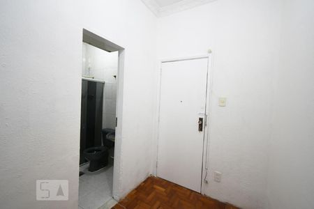 Sala  de kitnet/studio à venda com 1 quarto, 40m² em Centro, Niterói