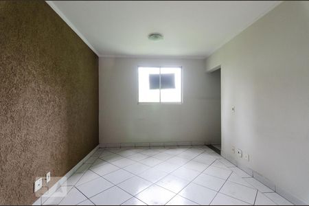 Sala de apartamento à venda com 3 quartos, 70m² em Vila Manoel Ferreira, Campinas