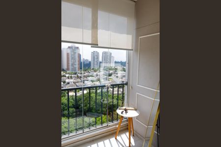 Sacada de apartamento à venda com 3 quartos, 65m² em Umuarama, São Paulo