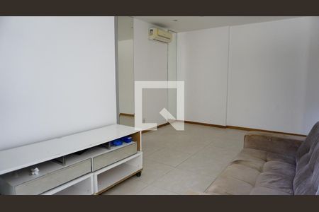 Sala de apartamento à venda com 3 quartos, 85m² em Jacarepaguá, Rio de Janeiro