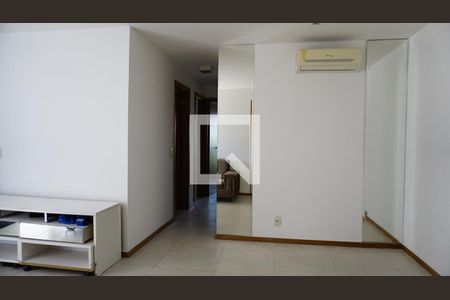 Sala de apartamento à venda com 3 quartos, 85m² em Jacarepaguá, Rio de Janeiro