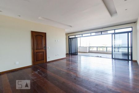 Sala de apartamento à venda com 3 quartos, 185m² em Jardim Oceânico, Rio de Janeiro