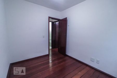 Quarto 01 de apartamento para alugar com 2 quartos, 55m² em Freguesia (jacarepaguá), Rio de Janeiro