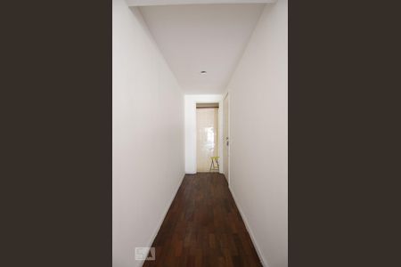 Hall de entrada de apartamento para alugar com 3 quartos, 96m² em Tijuca, Rio de Janeiro