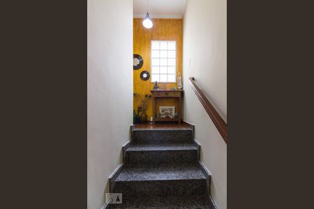Escadas de casa à venda com 3 quartos, 120m² em Vila Nova Mazzei, São Paulo