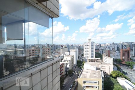 Vista  de apartamento para alugar com 3 quartos, 110m² em São Pedro, Belo Horizonte