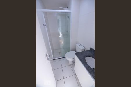 Banheiro de apartamento para alugar com 1 quarto, 33m² em Água Branca, São Paulo