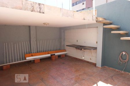 Varanda de casa à venda com 2 quartos, 120m² em Centro, Jundiaí