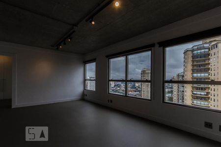 Sala de apartamento à venda com 1 quarto, 71m² em Jardim Fonte do Morumbi, São Paulo