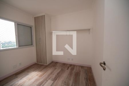 Quarto 1 de apartamento para alugar com 3 quartos, 70m² em Jardim Iracema, Barueri