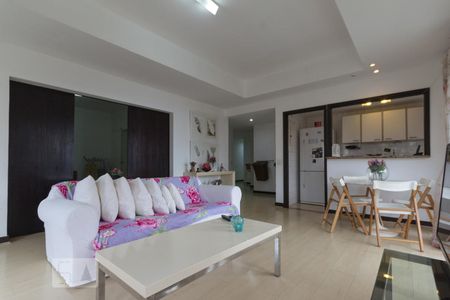 Sala de apartamento à venda com 2 quartos, 100m² em Barra da Tijuca, Rio de Janeiro