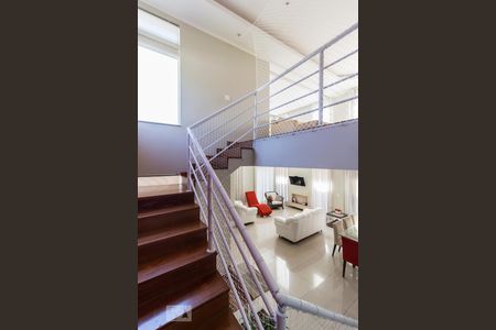 Escada sala 2 de casa à venda com 3 quartos, 275m² em City Lapa, São Paulo